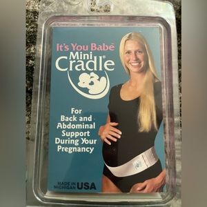 Pregnancy belly cradle